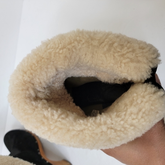 UGG AUSTRALIA Lynnea Clog Boot Shearling Fur & Suede Shoe - Picture 9 of 9